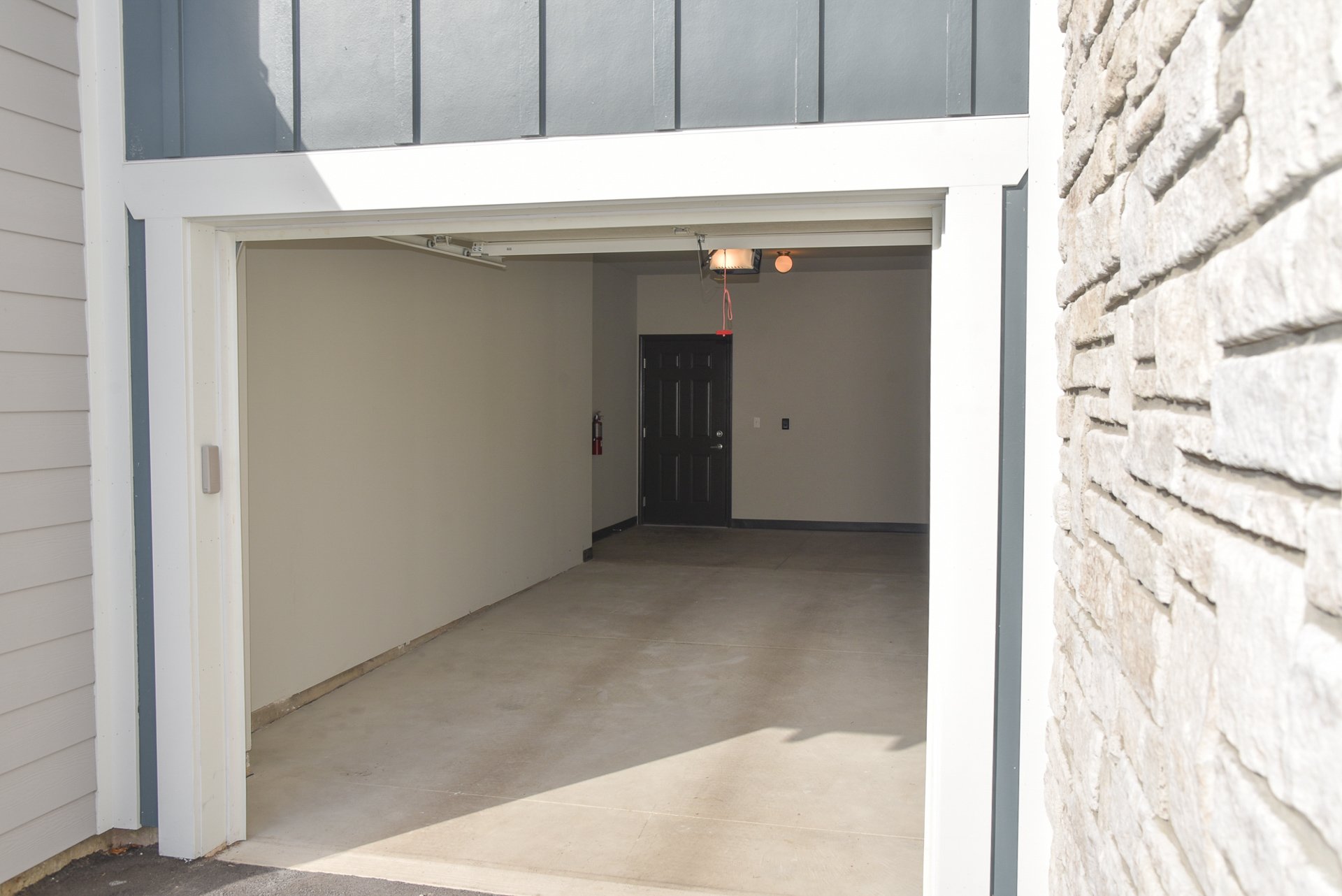 Photos of Springs at Knapp's Crossing in Grand Rapids, MI